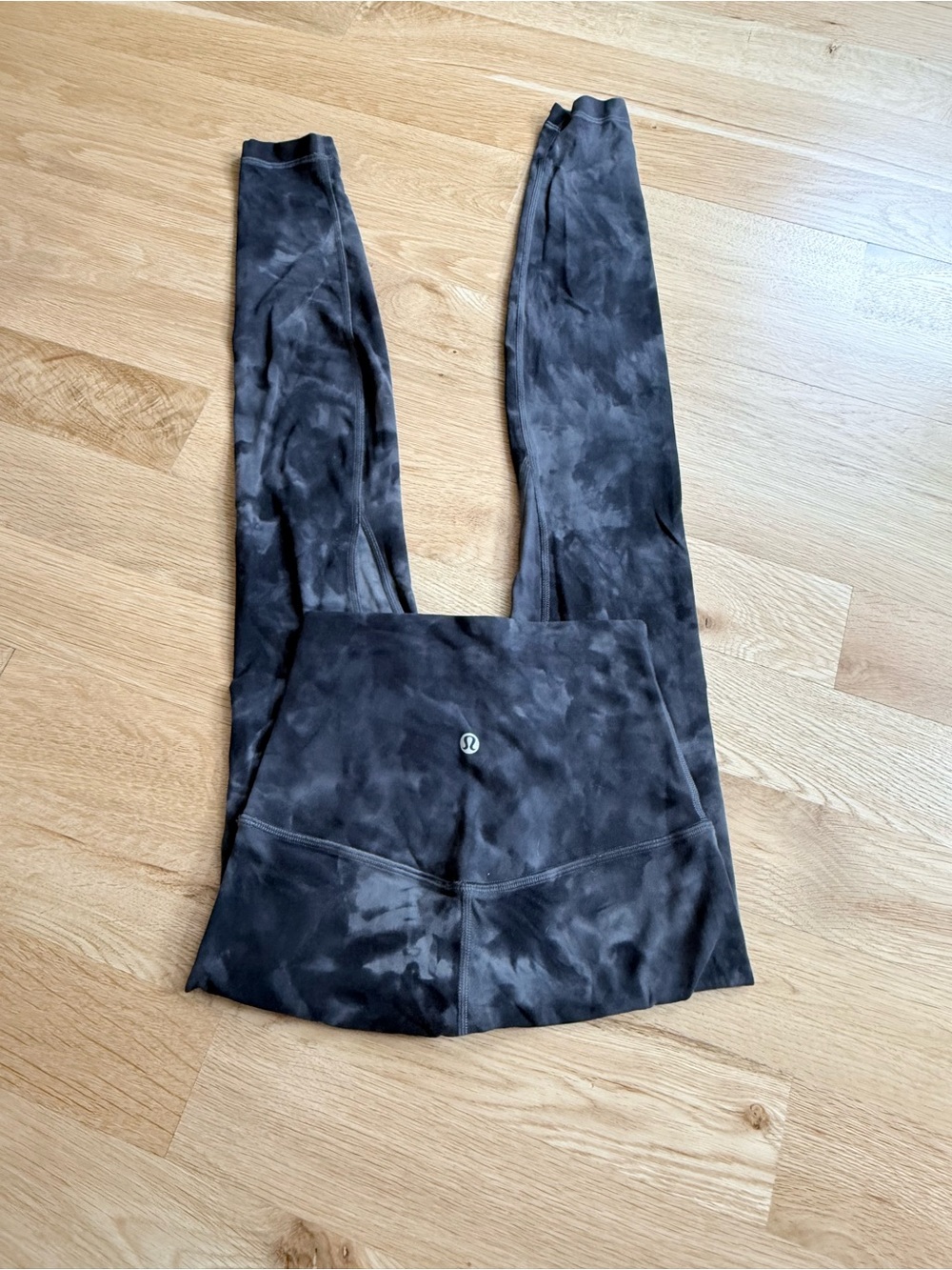 Lululemon diamond dye align leggings